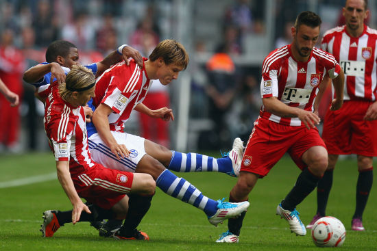 詹姆斯生涯关键时刻出手至少4次投篮的比赛，命中率达59%（詹姆斯职业生涯关键时刻单场出手≥4次时，投篮命中率高达59%）