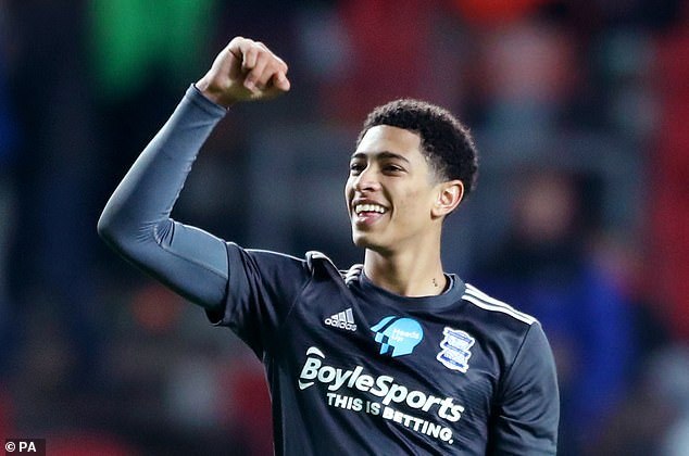 塔帅：看到这么多球迷让我明白了阿森纳是一家多么棒的俱乐部（塔帅：球迷的热情让我更深刻感受到阿森纳的伟大）