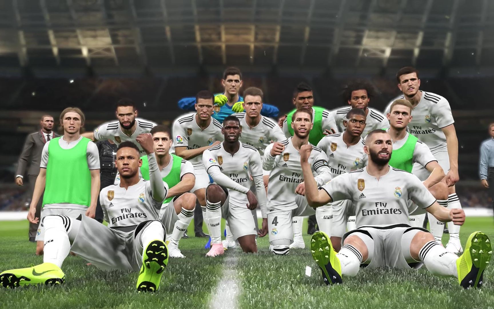 队长镇守后防，比肩最佳表现（队长坐镇防线，表现不逊最佳）