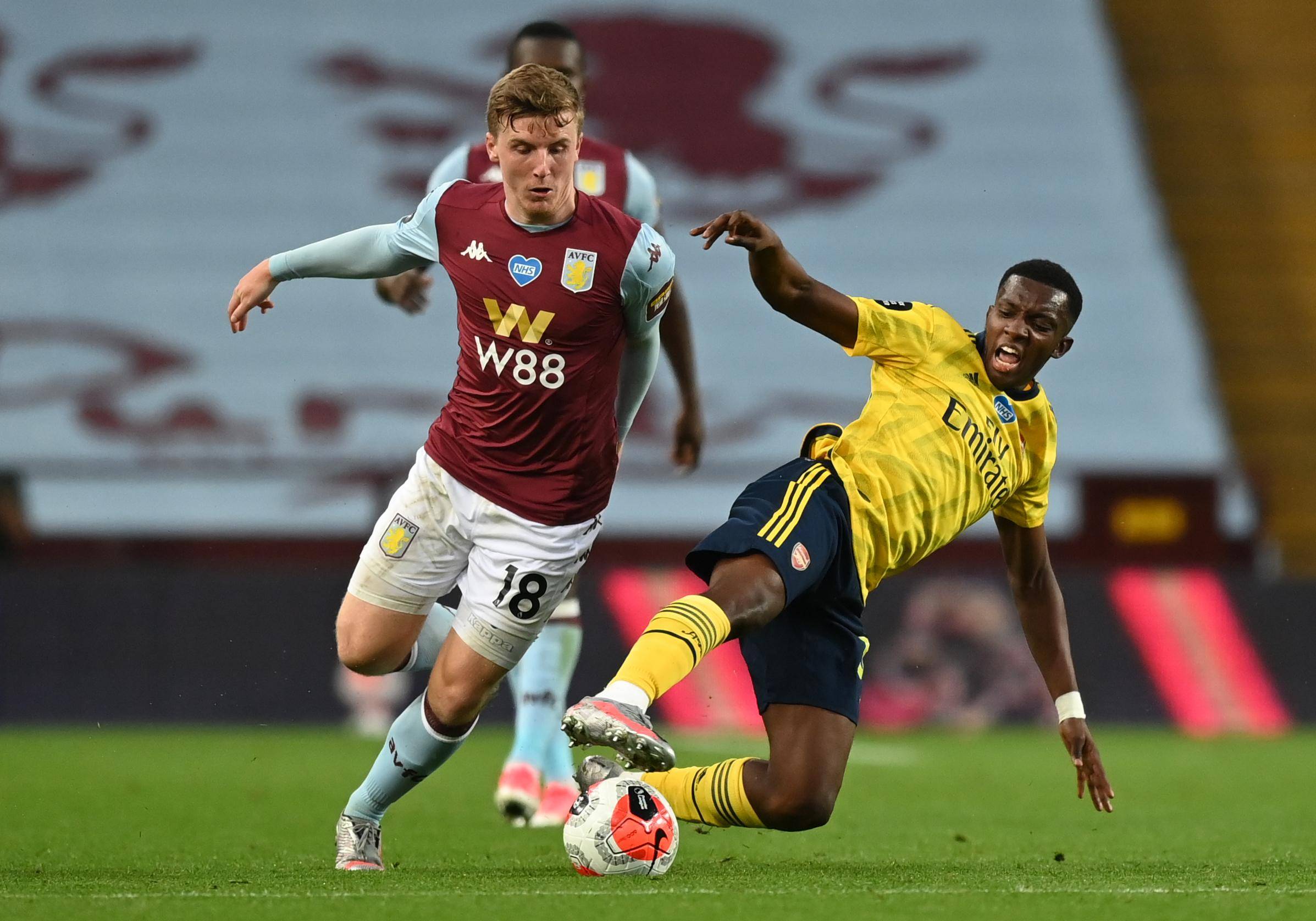 难逃伤病魔爪！巴西后场双核成为“双脆”，米利唐布雷默近些年连续重（伤病阴霾难散！巴西后防双核成“玻璃组合”，米利唐、布雷默近年屡遭重伤）