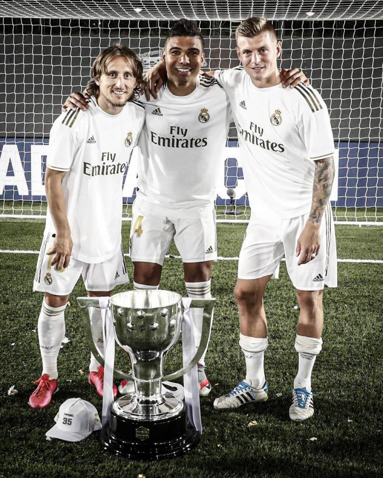 孔蒂：欧冠是完全不同的世界，我们的目标是比法兰克福多进1个（孔蒂：欧冠是另一个世界，我们只求比法兰克福多进一球）