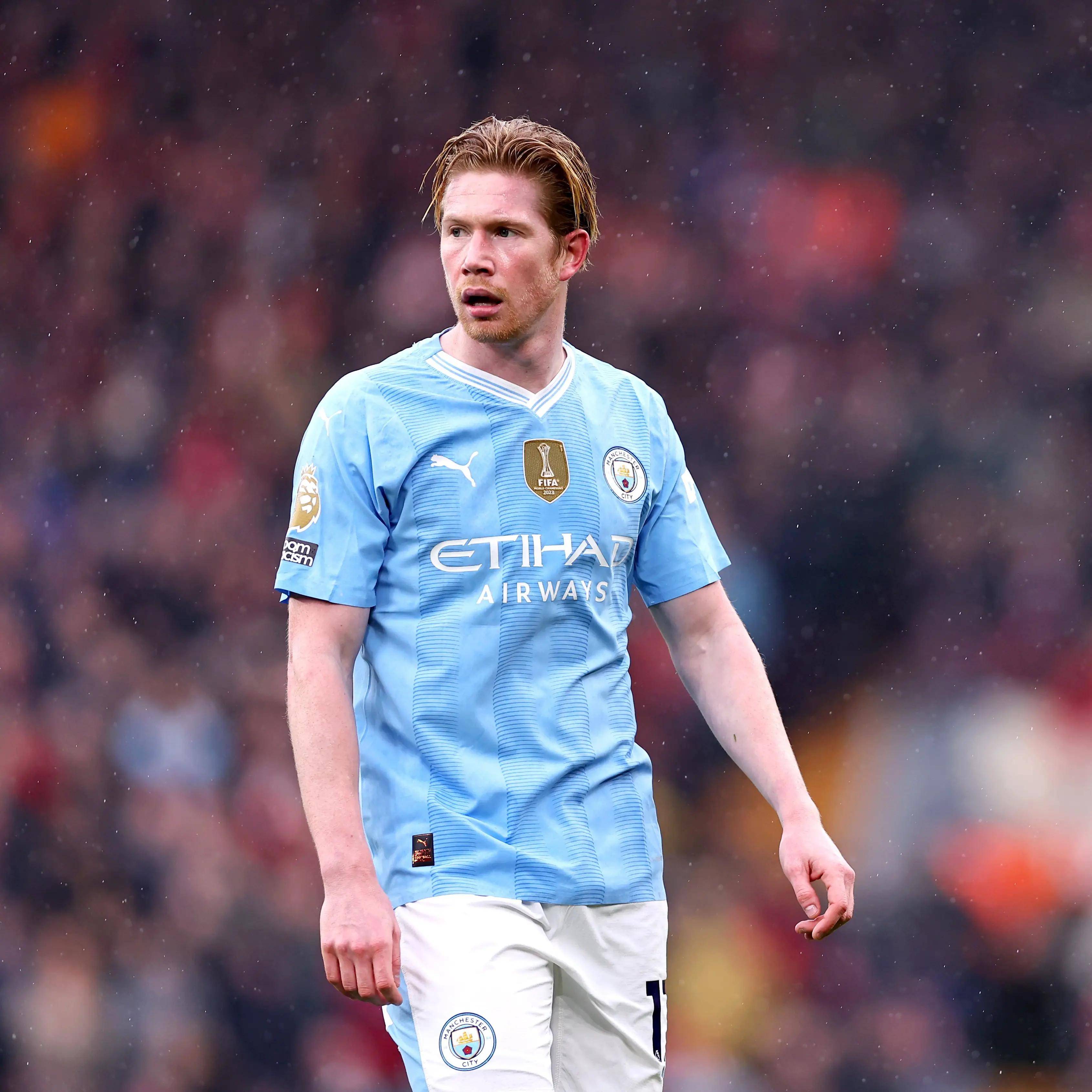 拜仁再度横扫对手，领先德甲积分榜（拜仁再次狂胜，继续领跑德甲积分榜）