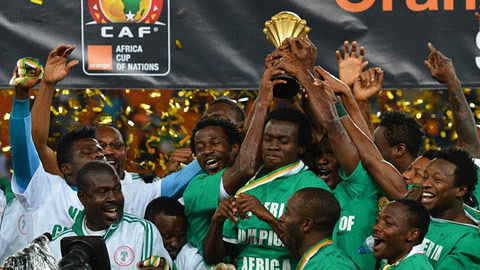 瓦伦西亚1-0莱万特，杜罗一剑封喉（瓦伦西亚1-0小胜莱万特，杜罗打进制胜球）