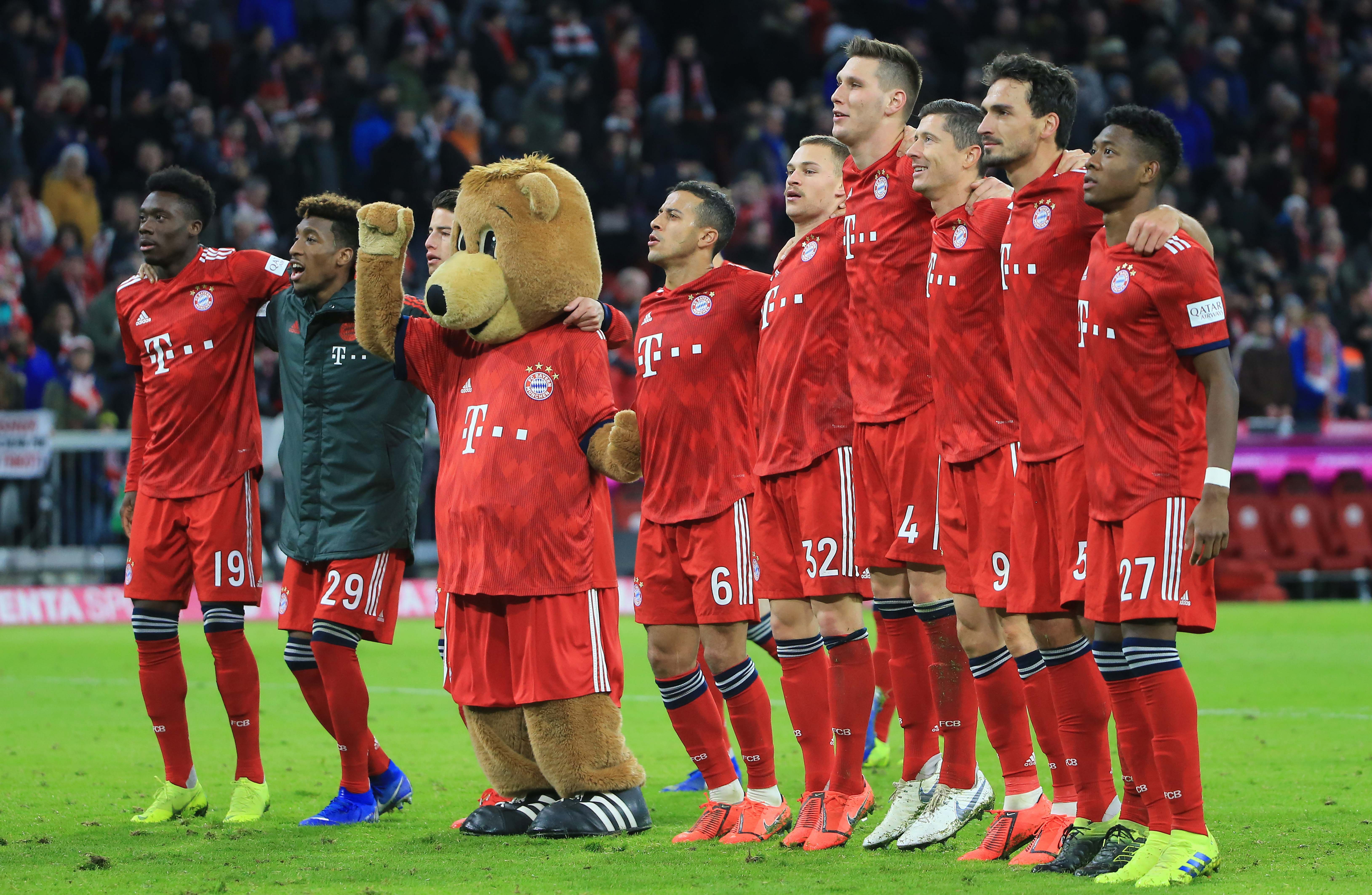 外媒：迈阿密国际将签下竞赛队26岁阿根廷边后卫穆拉（外媒称：国际迈阿密接近签下竞赛队26岁阿根廷边后卫穆拉）