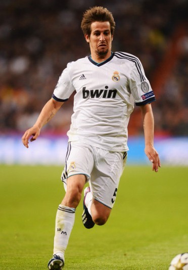 拜仁官方：球队将在明年1月6日与萨尔茨堡红牛进行热身赛（拜仁官方确认：明年1月6日将与萨尔茨堡红牛踢热身赛）