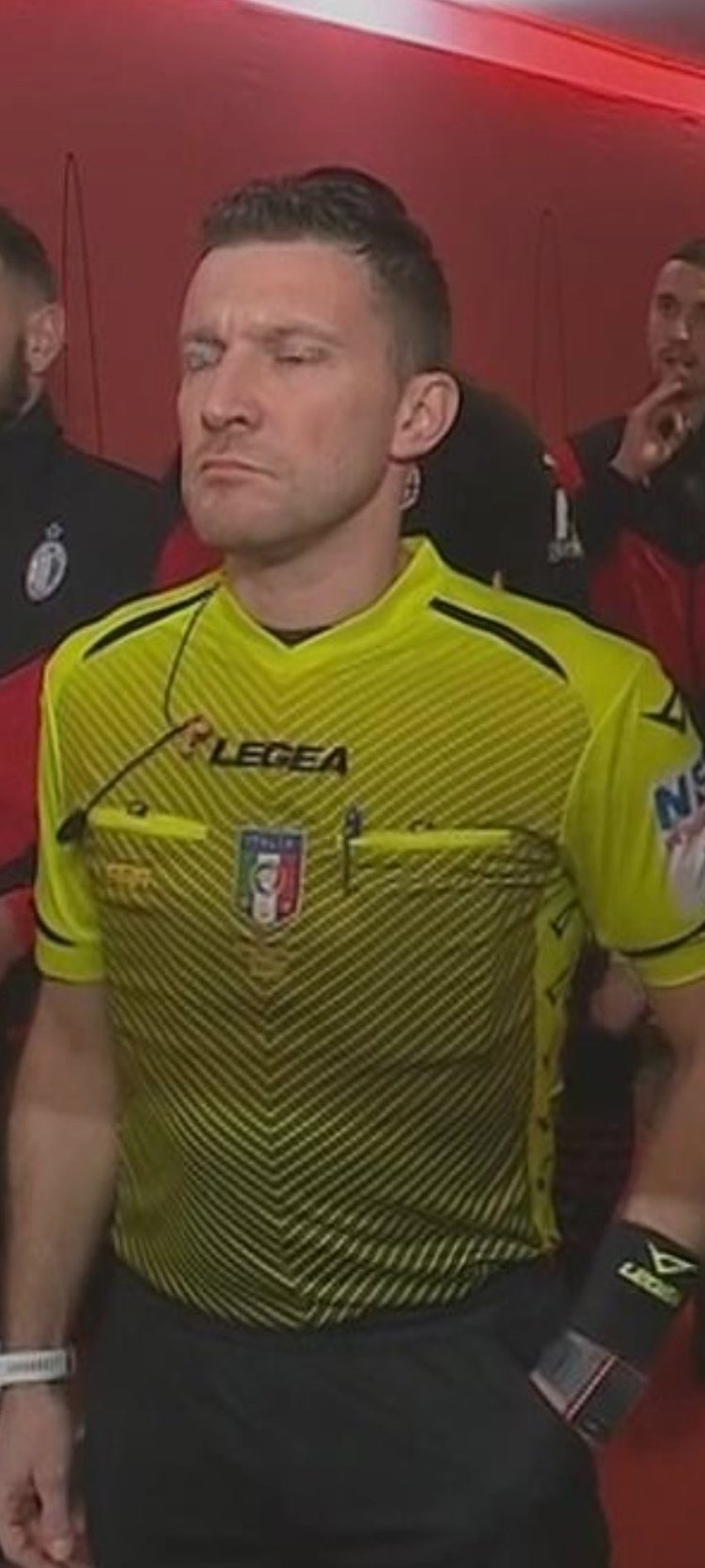 威利奥特·斯韦德伯格解决了一个未了的账单（威利奥特·斯韦德伯格结清一笔拖欠账单）