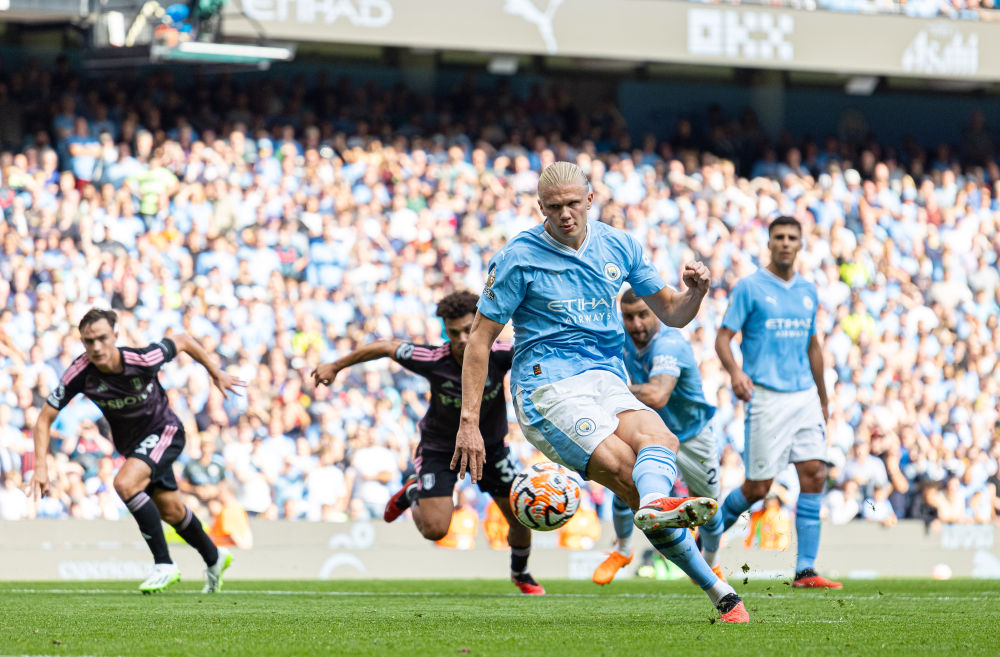 连续5个英超客场送助攻，B费成历史第五人（英超客场5连场送助攻，B费跻身历史第五）