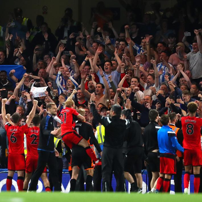 中超比赛亮点：武汉三镇绝杀山东泰山,（中超焦点战：武汉三镇补时绝杀山东泰山）