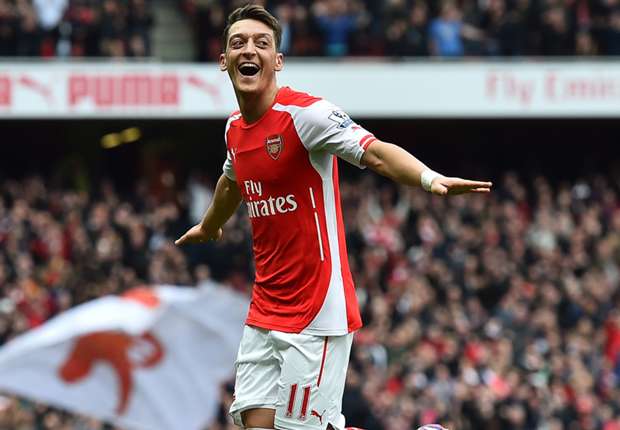 记者：今年租借效力大阪樱花的拉斐尔正与一家中国俱乐部谈判（记者称：本赛季租借效力大阪樱花的拉斐尔正与一家中国俱乐部进行谈判）