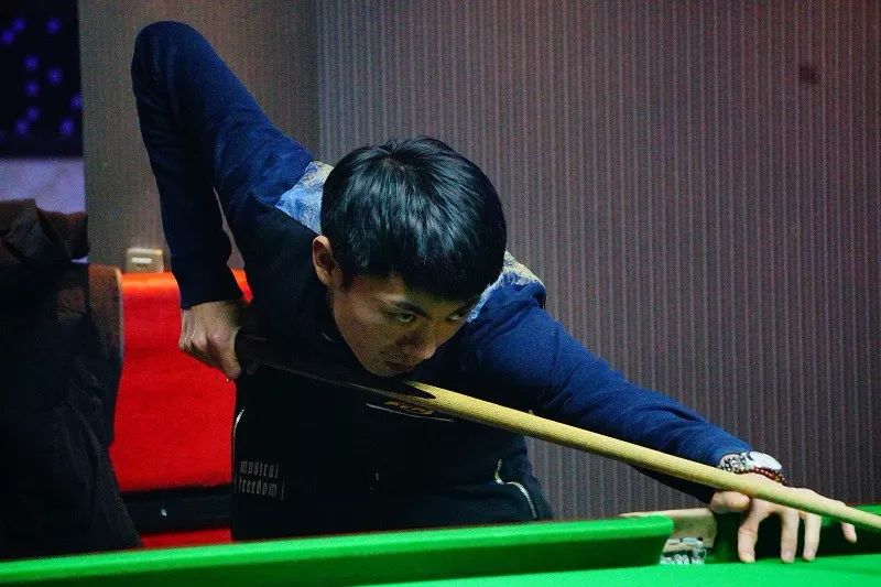 国际赛事中 国际赛事中